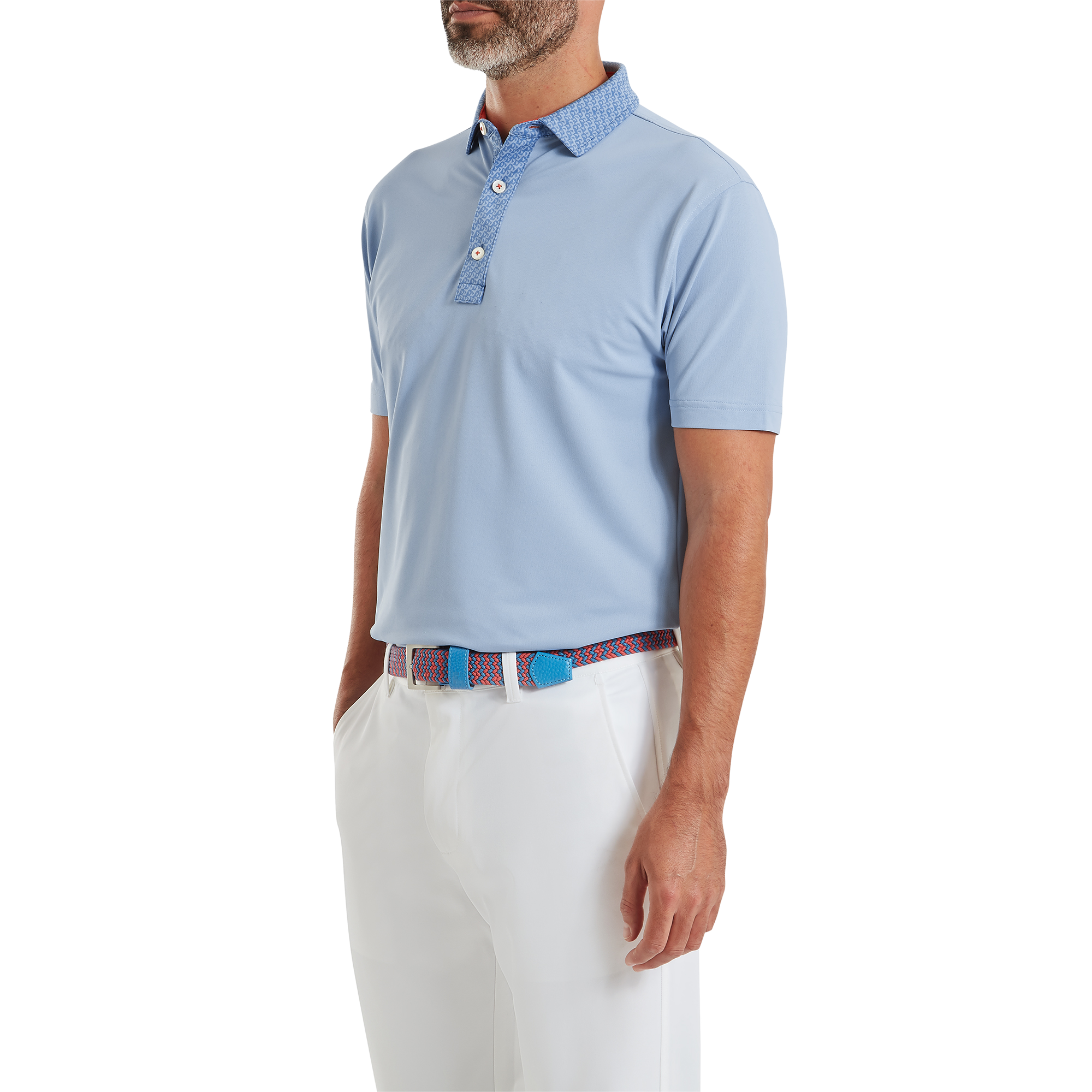 Polo piqu&eacute; aux d&eacute;tails g&eacute;om&eacute;triques