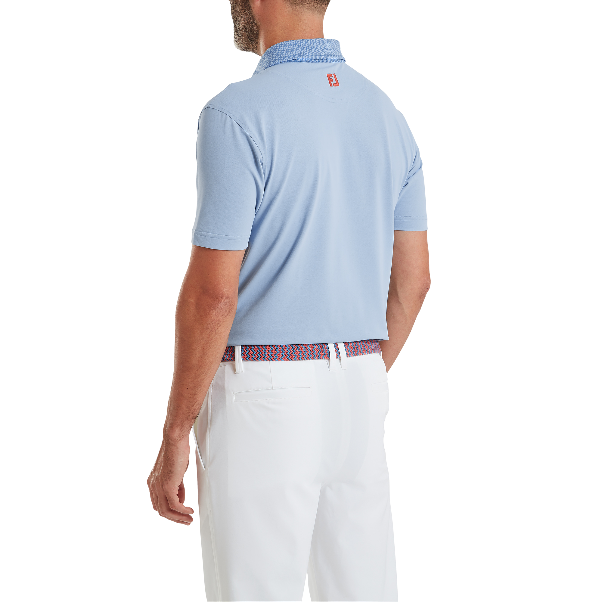 Polo piqu&eacute; aux d&eacute;tails g&eacute;om&eacute;triques