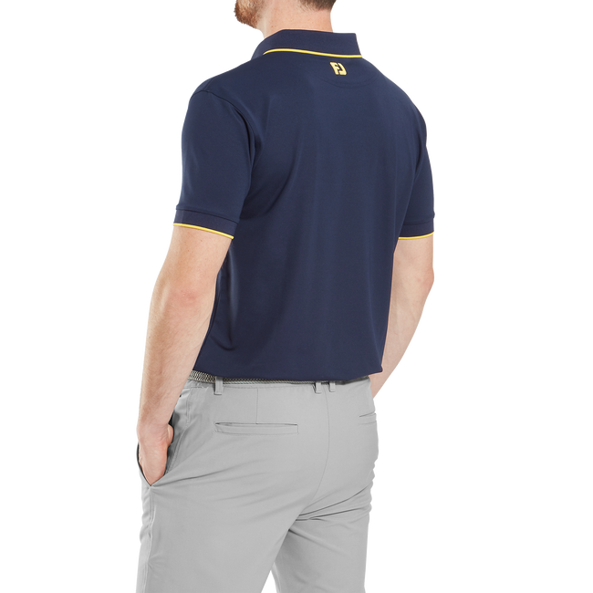 Polo piqué uni avec rayure sur le col