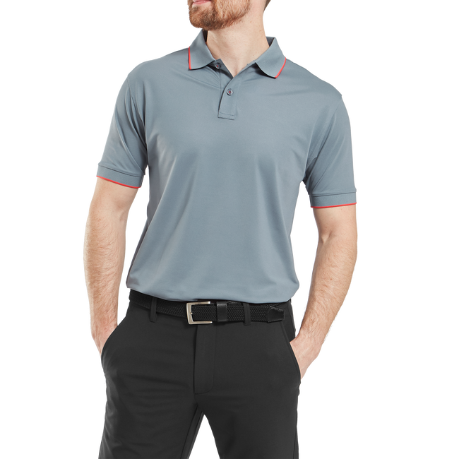 Polo piqué uni avec rayure sur le col